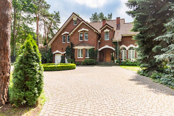 Decorative Driveway Pavers in Ladue, MO